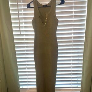 Pinkblush Button-Detail green Maxi Dress